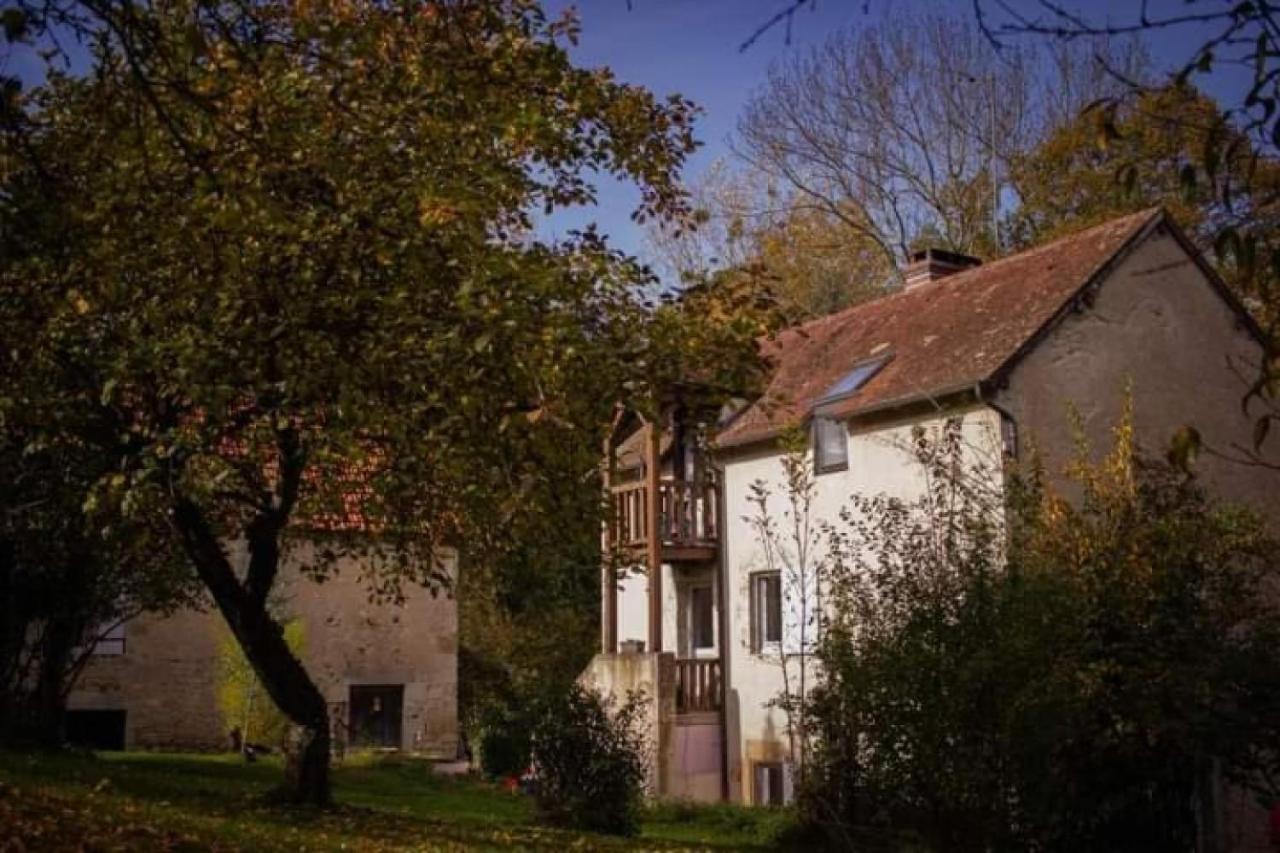 Bed and Breakfast Domaine Pastel Besson Exteriér fotografie