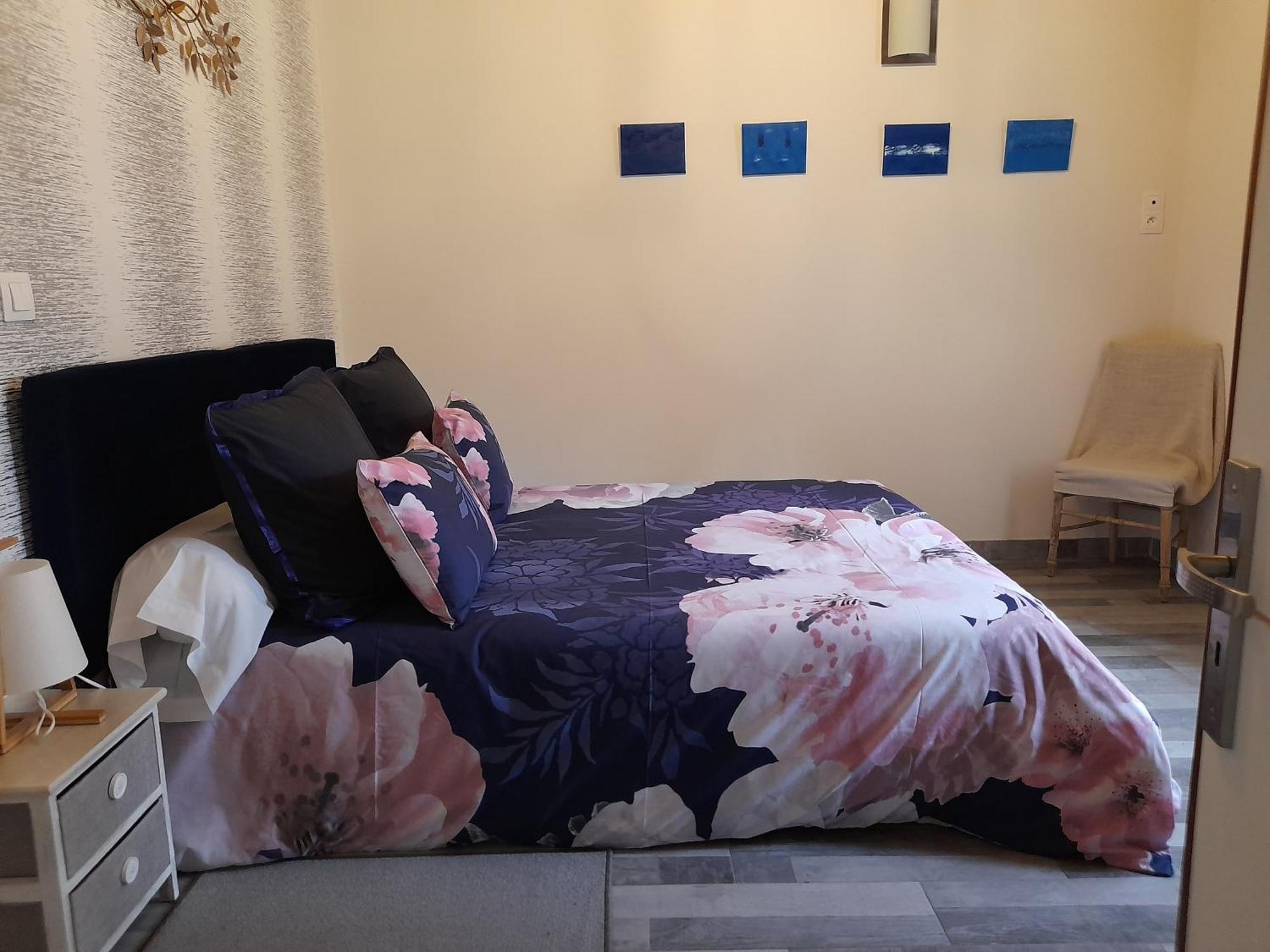 Bed and Breakfast Domaine Pastel Besson Pokoj fotografie