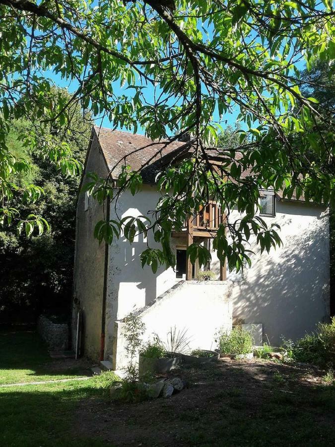 Bed and Breakfast Domaine Pastel Besson Exteriér fotografie